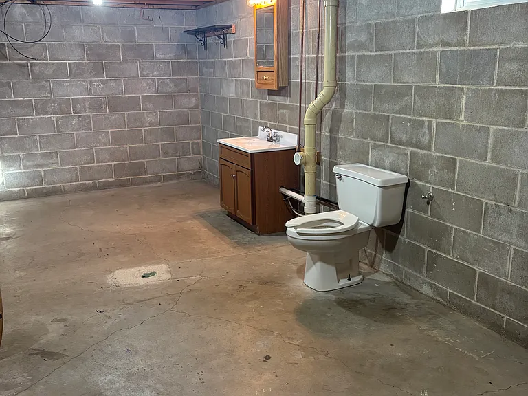 2615 Palmer Dr — Photo 12