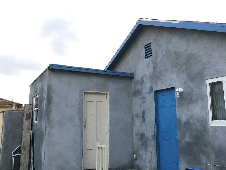 2nd image of 7465 Valaria Dr