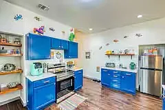 2 bed, $2,200 — Photo 2