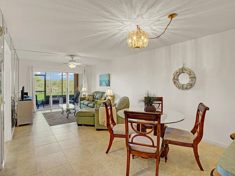 10200 S Ocean Dr #104 — Photo 14
