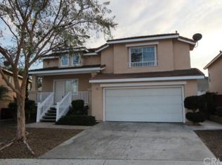 520 Viewtop Ln, Corona, CA 92881