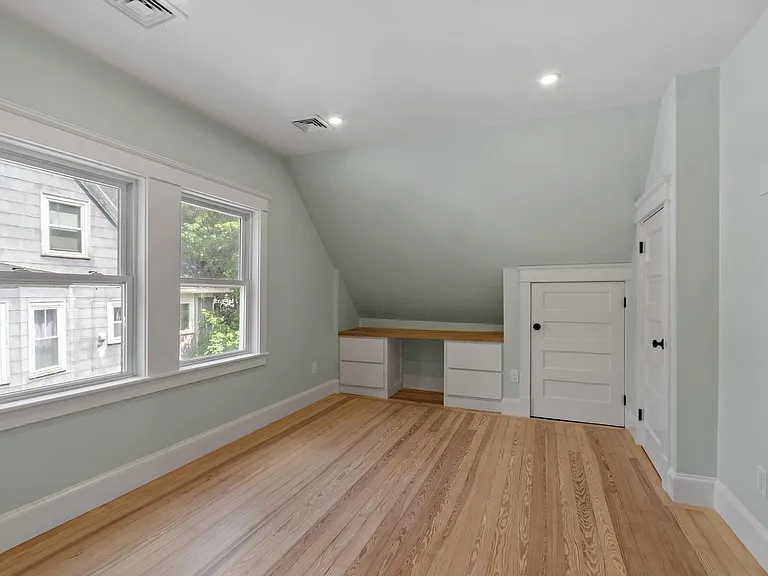 61 Warren St #2 — Photo 21