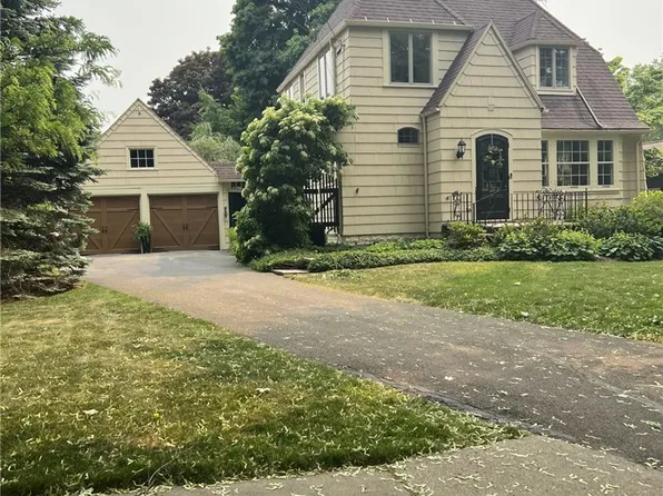 226 Highland Ave, Hamburg, NY 14075