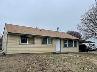 626 N Main St, Omak, WA 98841