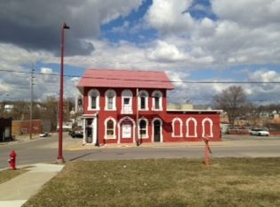 135 Walnut St, Baraboo, WI 53913