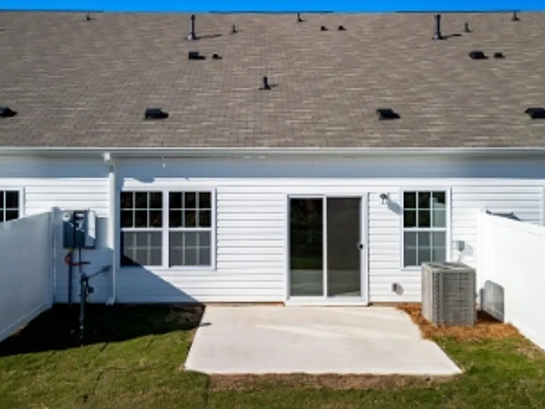 40 Ferryhill Dr — Photo 27