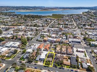 2045-47 Felspar St #2045, San Diego, CA 92109