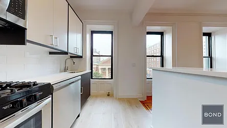 Rented by Bond New York