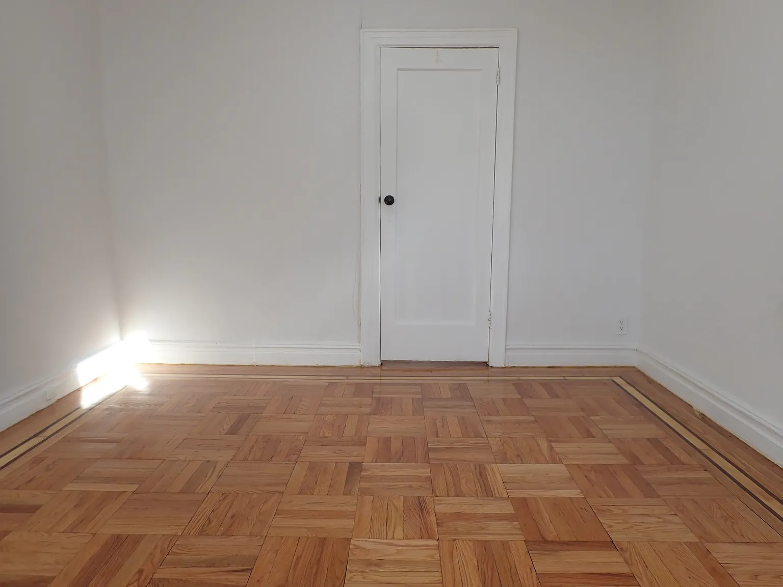 663 East 94th Street — Photo 4