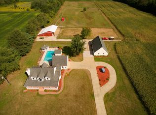 39500 Paw Paw Rd, Paw Paw, MI 49079