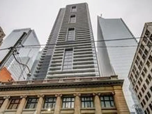 70 Temperance St #4007, Toronto, ON M5H 0B1