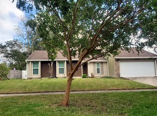8421 Rampart Rd, Jacksonville, FL 32244