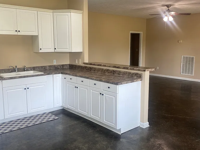 730 Kirkcauldy Dr — Photo 5