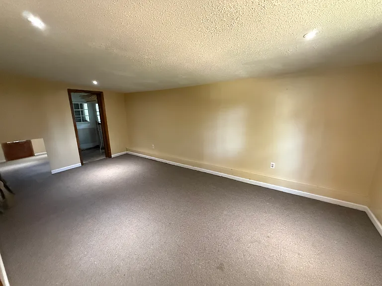 131 Circlewood — Photo 10