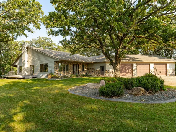 1397 Soppa Dr, Saint Charles, MN 55972