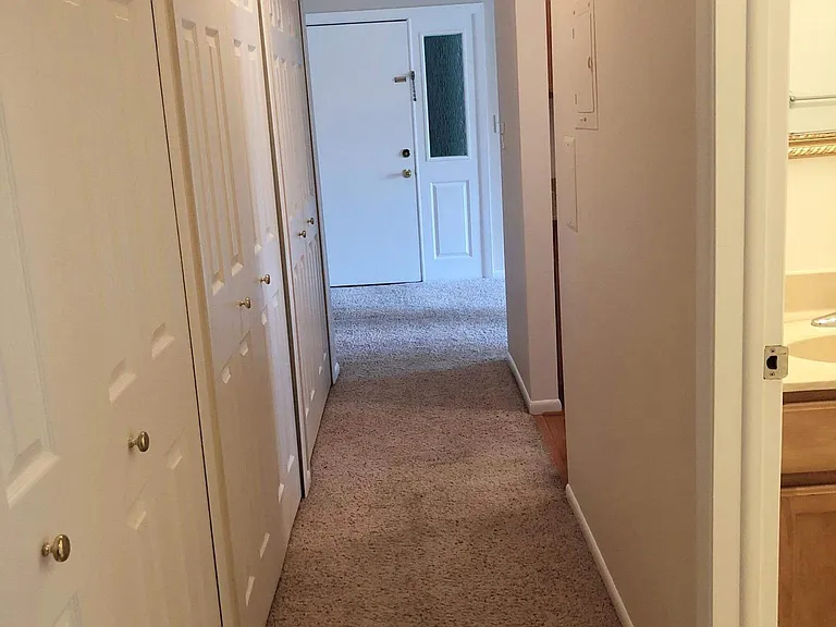 33234 Kingslane Ct #9 — Photo 9