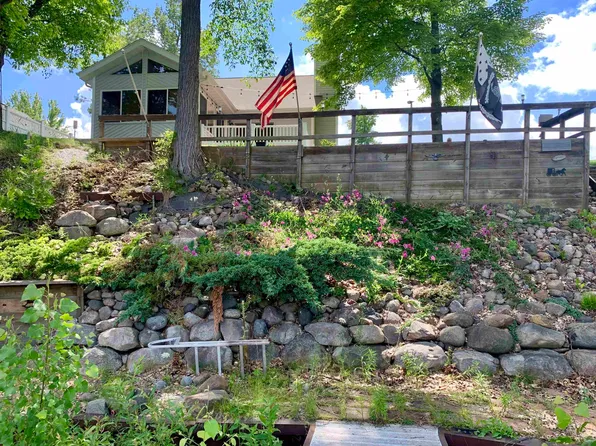 4138 Pine St, Gladwin, MI 48624