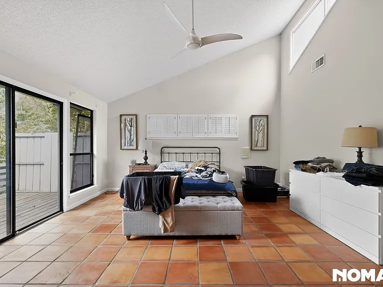 5314 Oak Bay Dr E — Photo 12