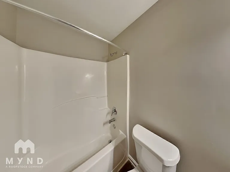 7490 Absinth Dr — Photo 29