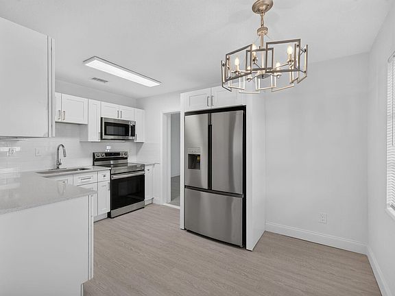 5th image of 1718 NW 7TH Street