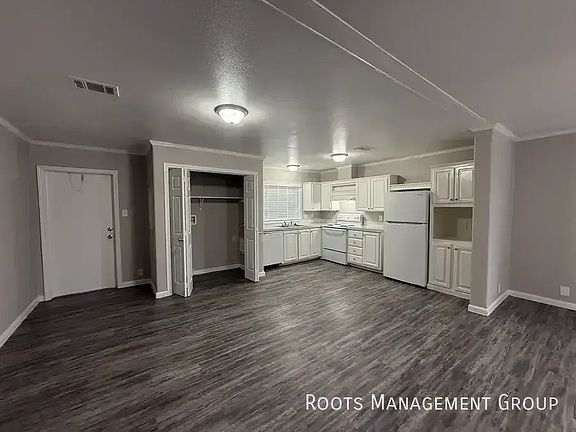 3rd image of 4503 Blue Bonnet Dr #4503B