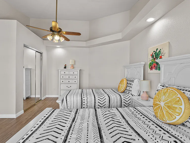 78770 Martinique Dr — Photo 27