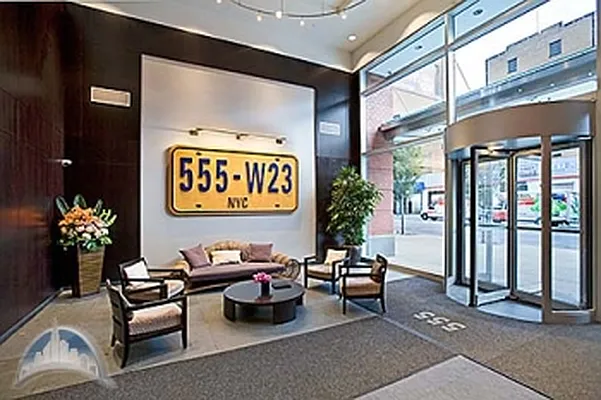 Sold by MNS | media 12