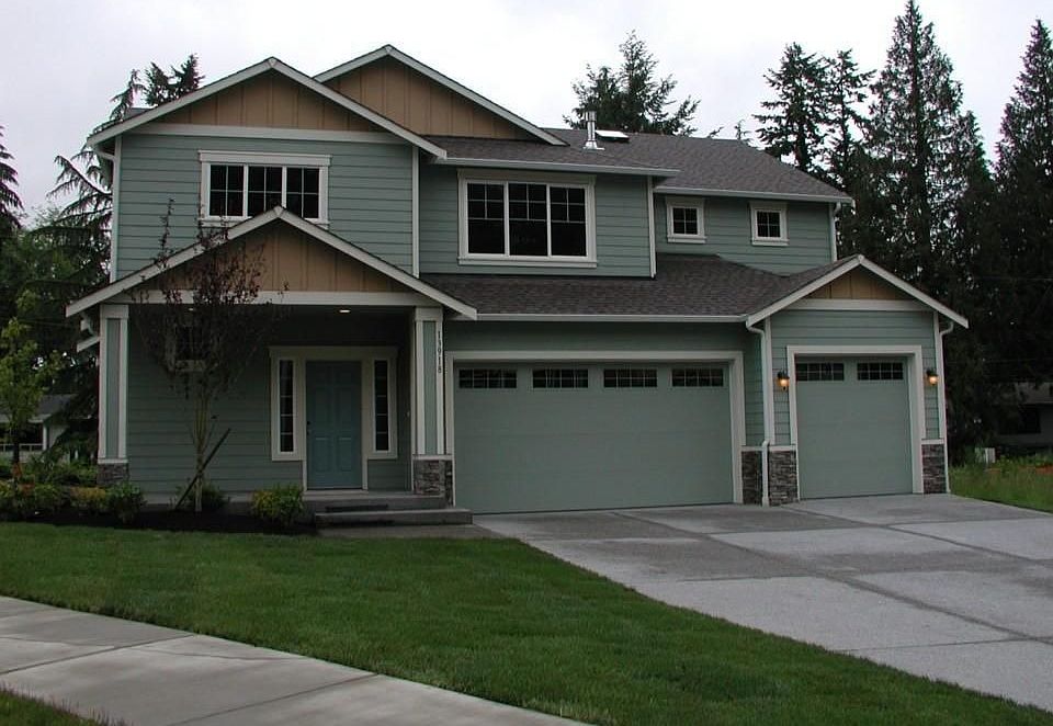 1st image of 13905 17th Ave W