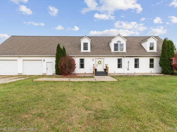 6150 Stout Rd, Carleton, MI 48117