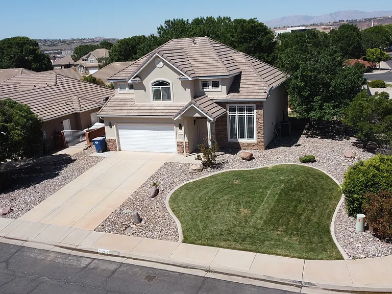 2510 S 450 West Cir — Photo 4