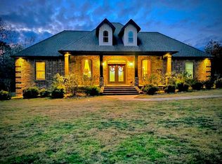 7233 E Shadow Ridge Dr, Benton, AR 72019