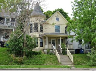 2004 Kinzie Ave, Racine, WI 53405