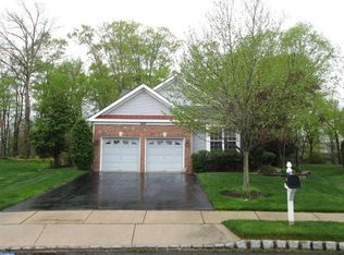 169 Glengarry Ln, Hainesport, NJ 08036