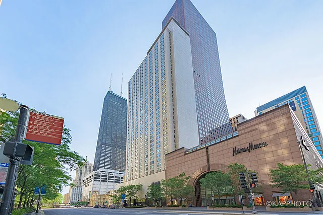 777 N Michigan Ave APT 2108 photo 1