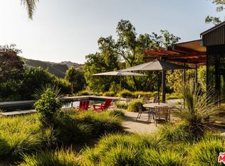 20605 Cheney Dr, Topanga, CA 90290