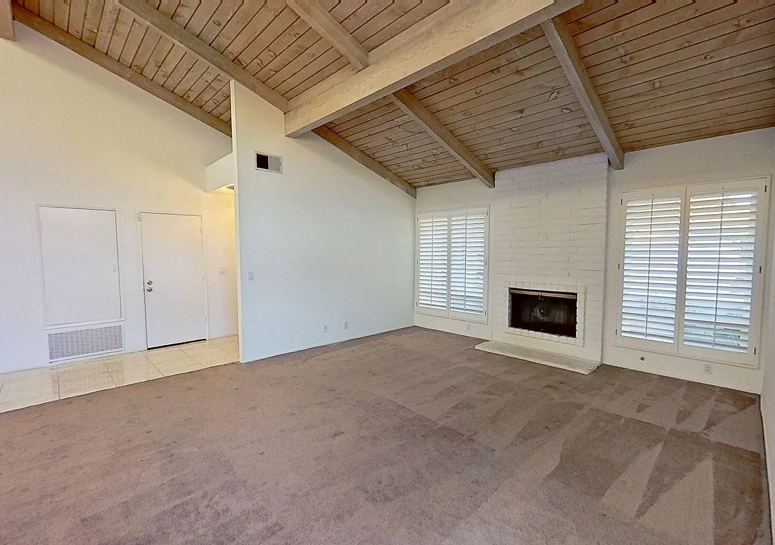 Coming Soon: 5022 Hemlock, Irvine: Spacious 2,000 Sqft 3 Bed 2 Bath Single Family House! — Photo 4