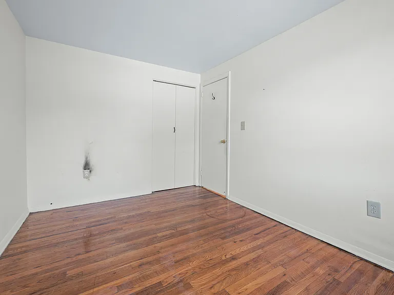 157 School St #6 — Photo 6