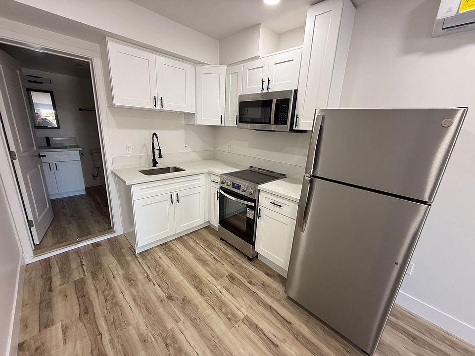 1st image of 2120 Mission Ave Studio 18