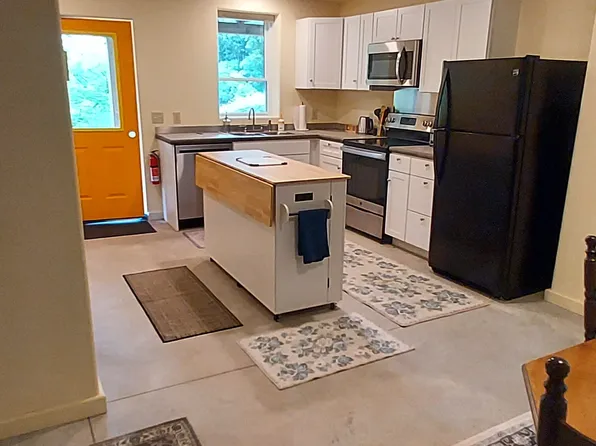 3125 Route 14 N, East Montpelier, VT 05651