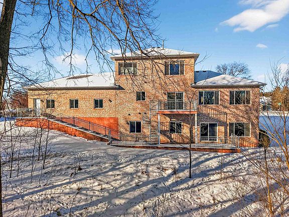 5th image of 2150 Sunset Drive