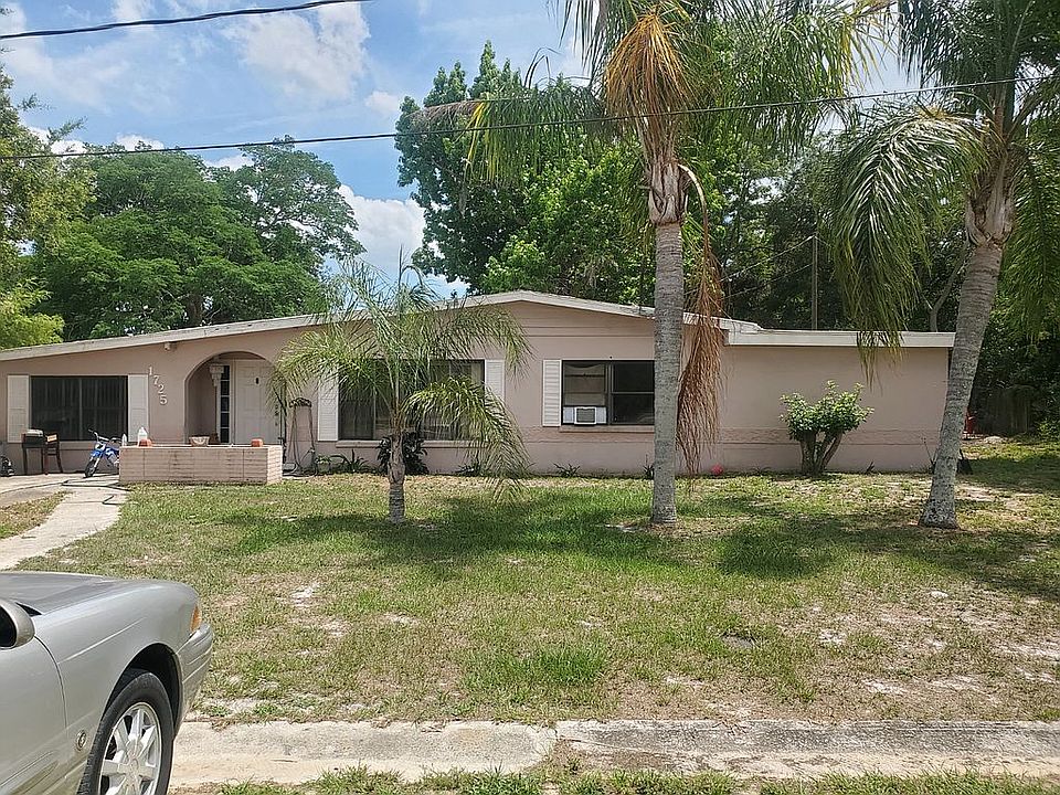 1st image of 1725 Fairlawn Dr