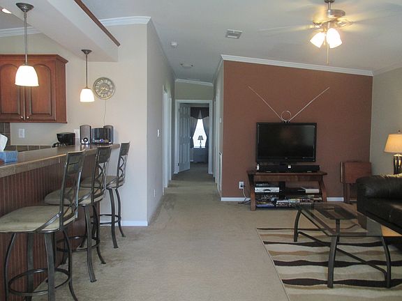 3rd image of 16409 Salamanca Ct