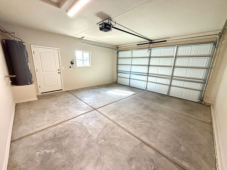 3774 Meadowbrook Ln — Photo 28