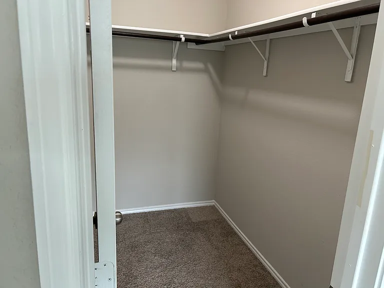 2435 Dry Moss Way — Photo 11