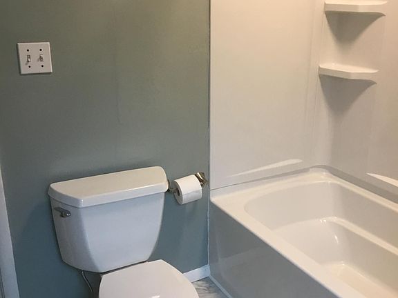 First floor full bath