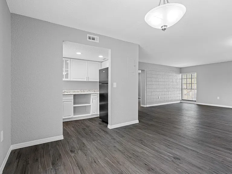 Montierra Apartments — Photo 35