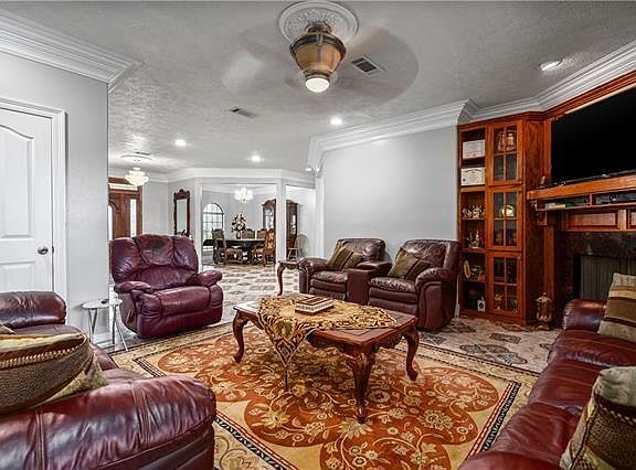 4th image of 138 Robinson Rd