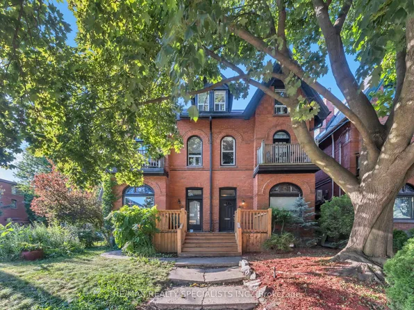 48 Leopold St, Toronto, ON M6K 1J9