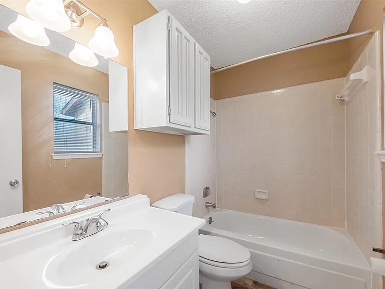 12400 Brookglade Cir #15 — Photo 30