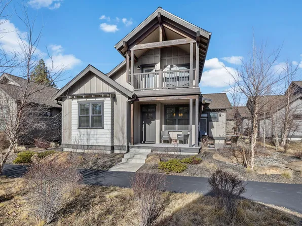 19721 SW River Camp Ln, Bend, OR 97702